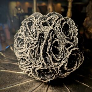 Elegant Crystallized Black Faux Rose Bouquet
